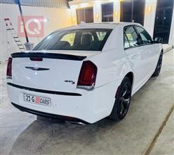 کرایسلەر 300